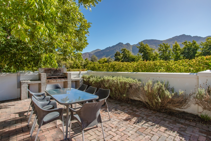 7 Bedroom Property for Sale in Franschhoek Western Cape